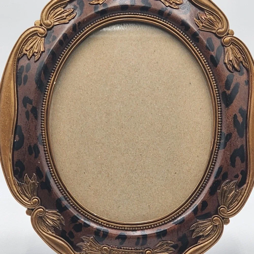 Victorian Style Leopard Print Resin Oval Picture Frame Ornate Gold Tone Accents